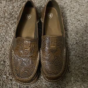 Ariat slip ons/cruisers